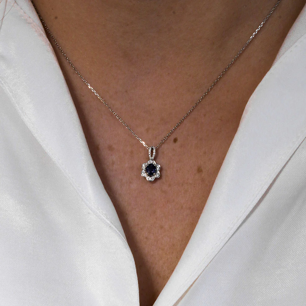 18ct White Gold Blue Sapphire and diamond Flower Pendant - Image 2