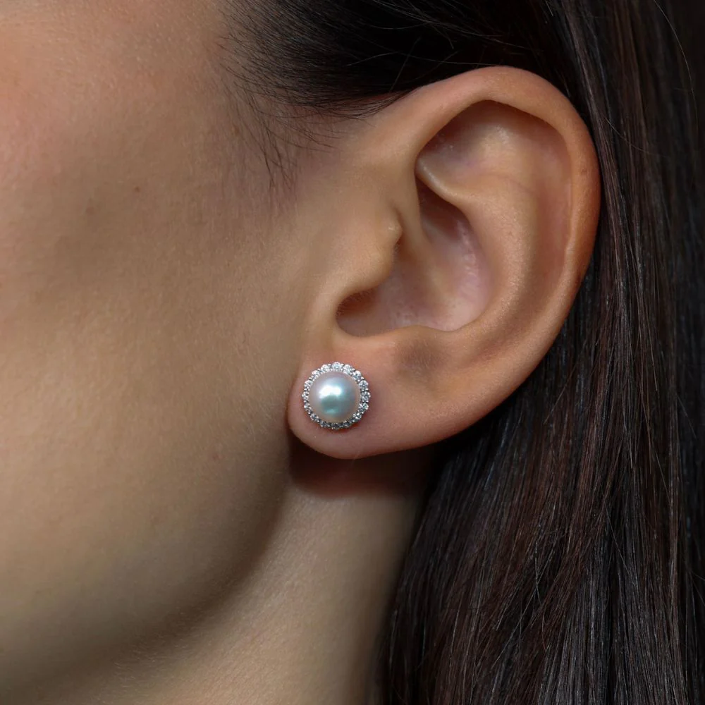 18ct White Gold Pearl with Diamond Halo Earrings - Image 3