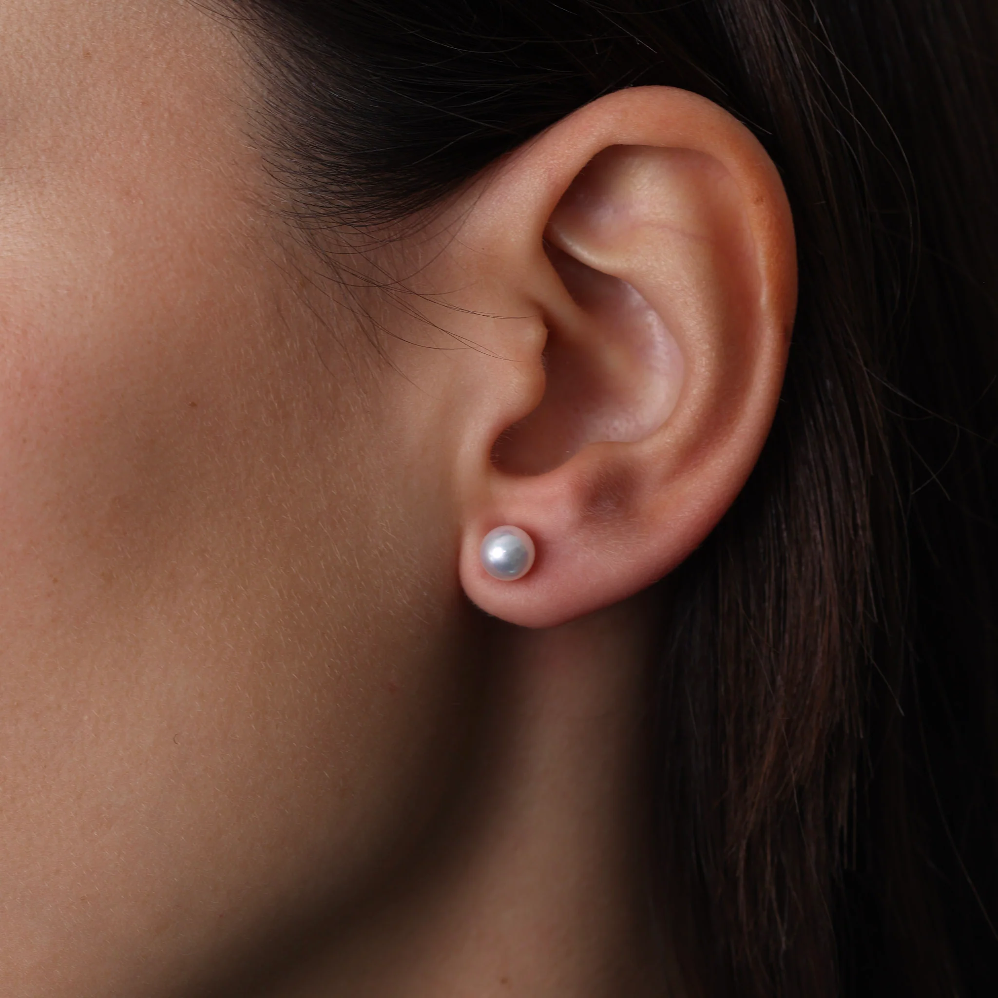 18ct White Gold Pearl with Square Halo Earrings - Image 4