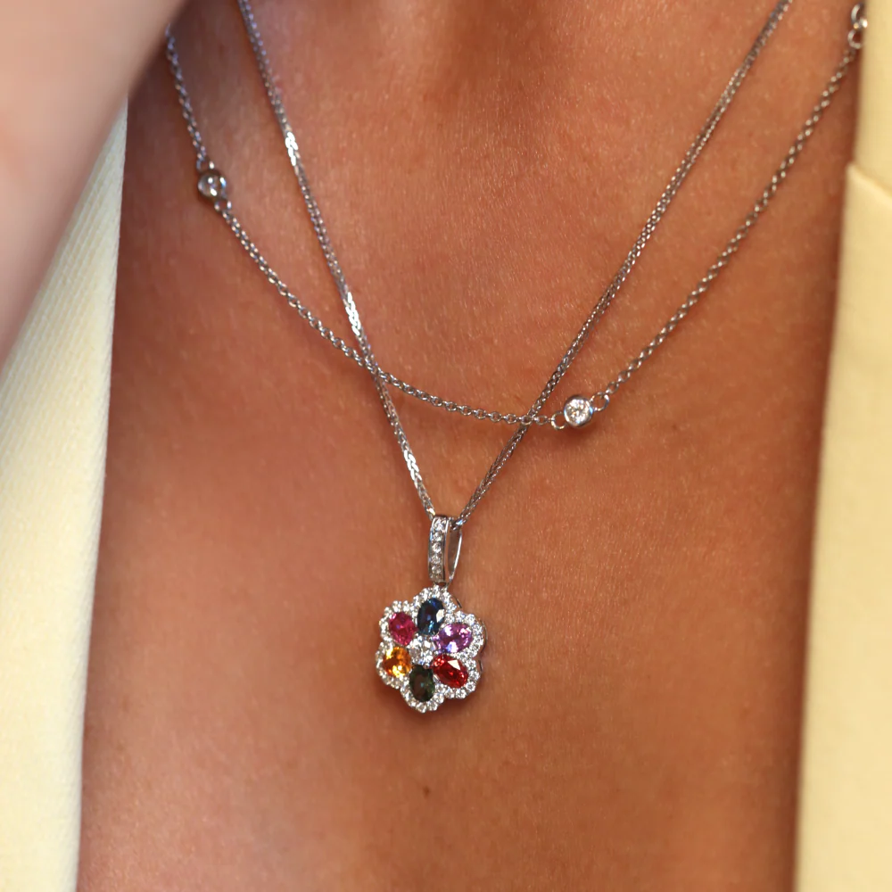 18ct White Gold Rainbow Sapphire Flower Pendant - Image 4