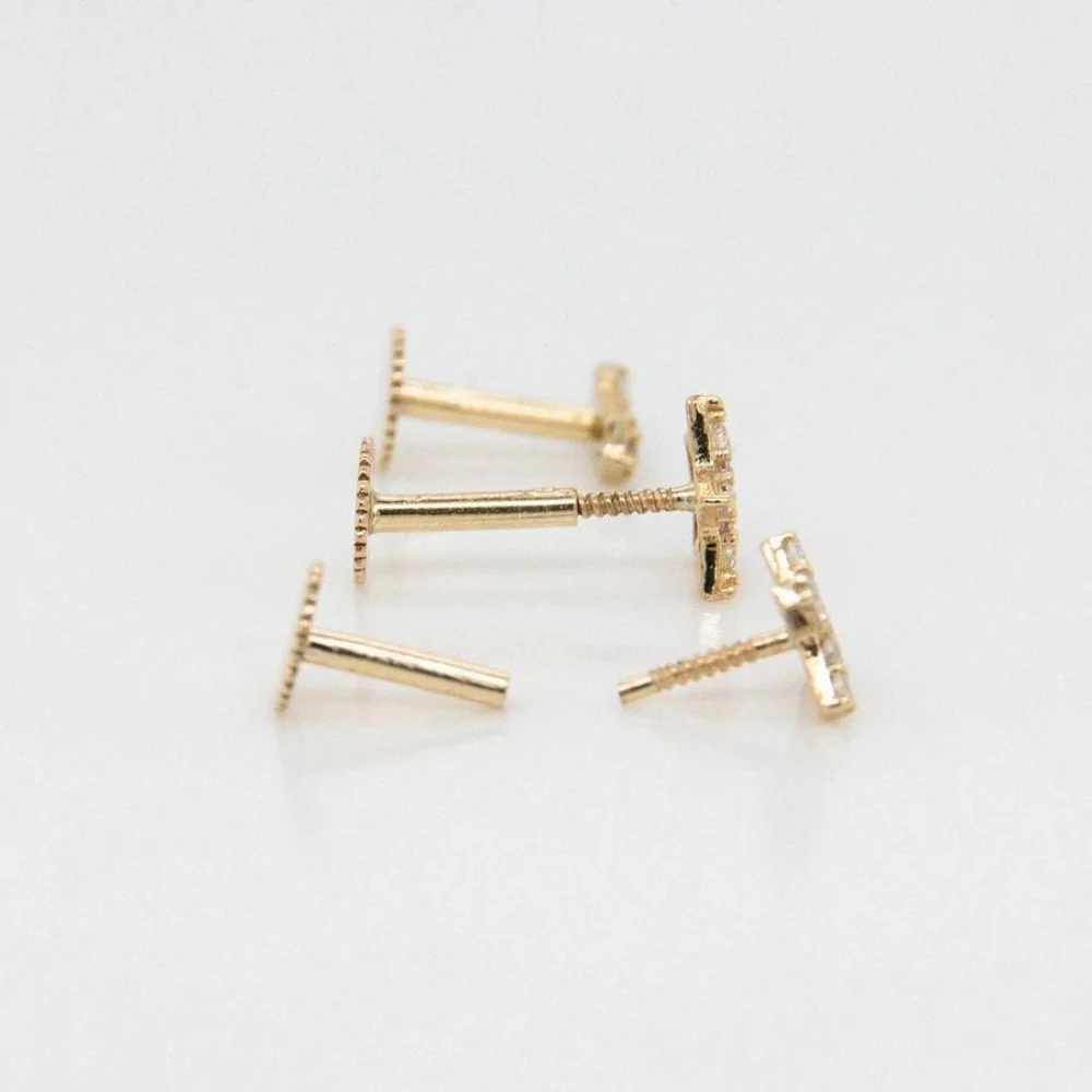 9ct Yellow Gold X Single Stud - Image 3