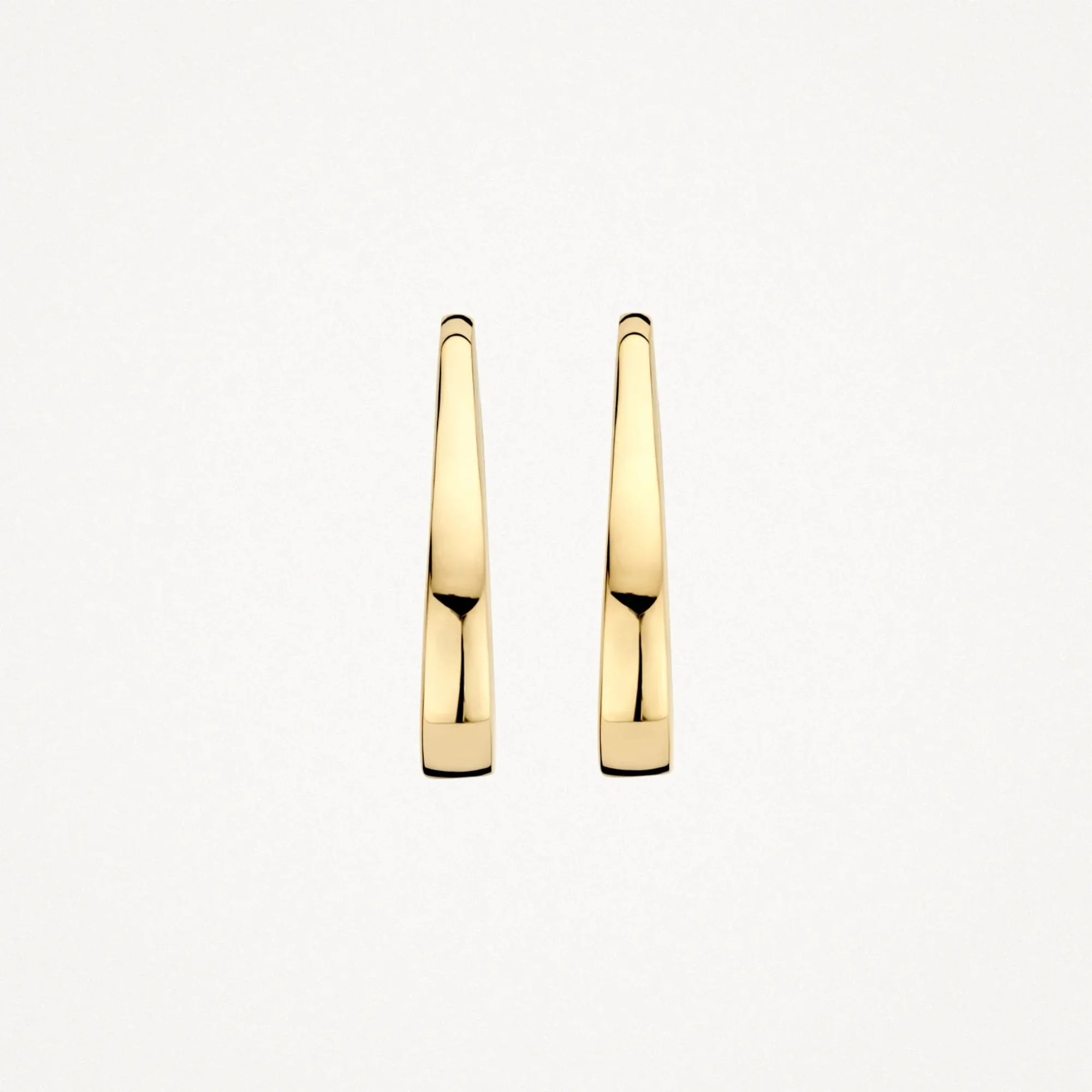 Blush 14ct Yellow Gold Oval Hoop Earrings - Image 3