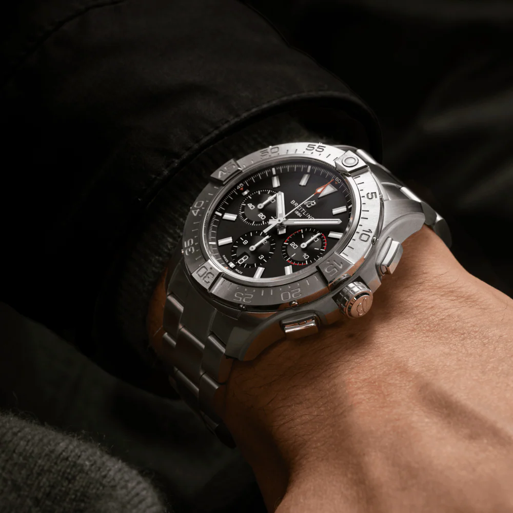 Breitling Avenger B01 Chronograph 44 Black Dial Watch - Image 2