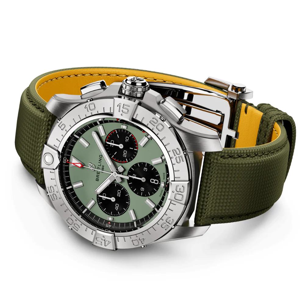 Breitling Avenger B01 Chronograph 44 Green Dial Watch - Image 6