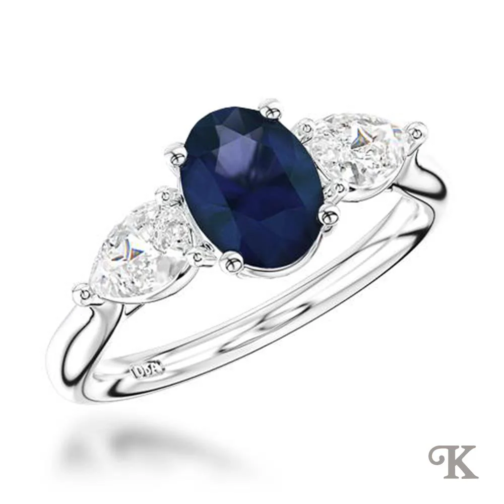 Florentine Oval Three Stone