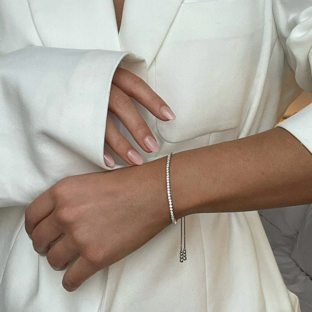 Carat* London Lexi Toggle Bracelet - Image 3