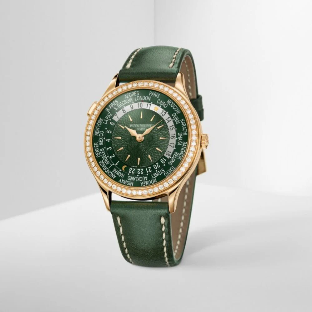 Patek Philippe Complications Ref. 7130R-014 - Image 5