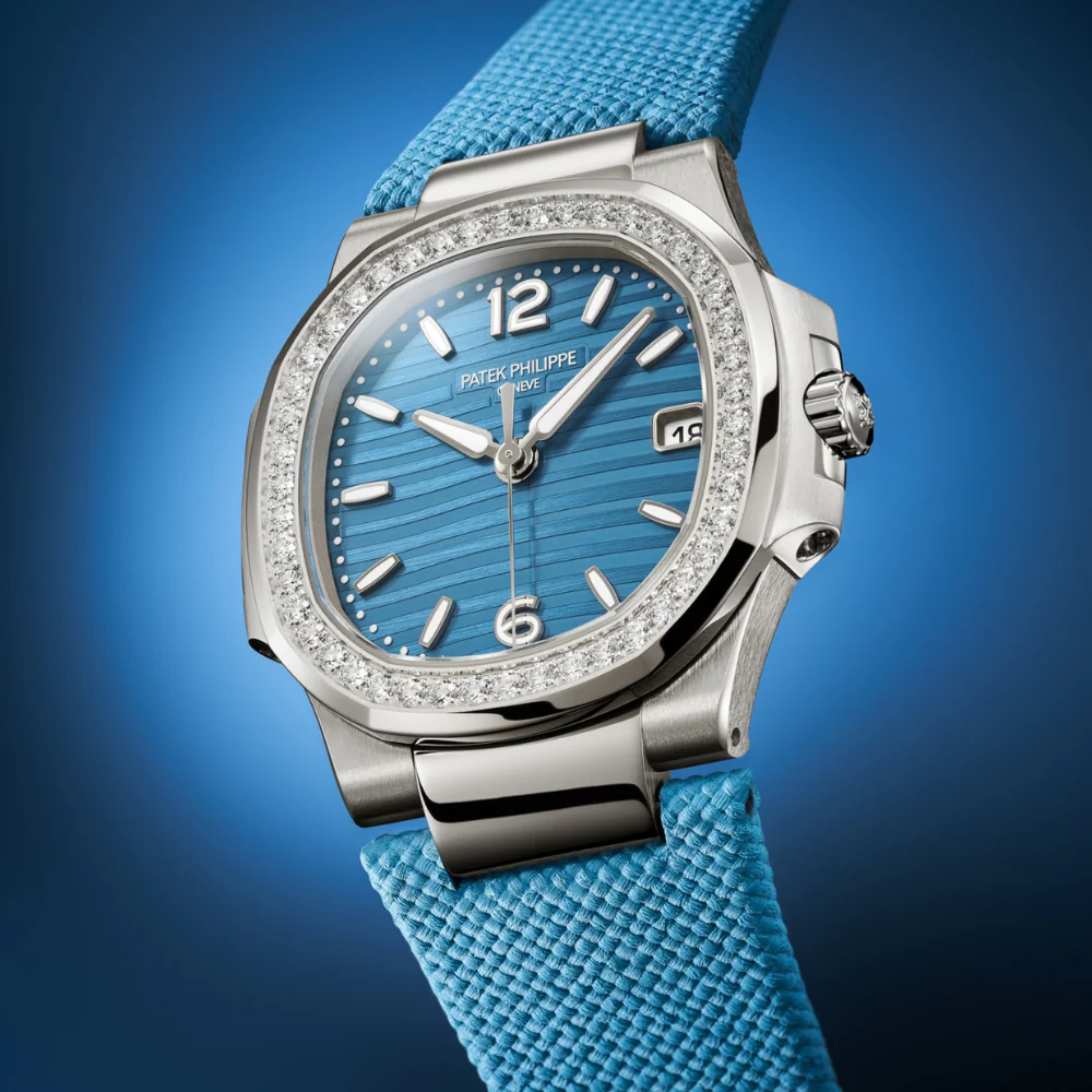 Patek Philippe Nautilus Ref. 7010G-013 - Image 8