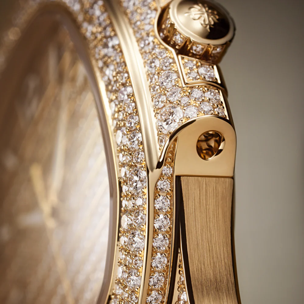 Patek Philippe Nautilus Ref. 7118/1450R-001 - Image 4