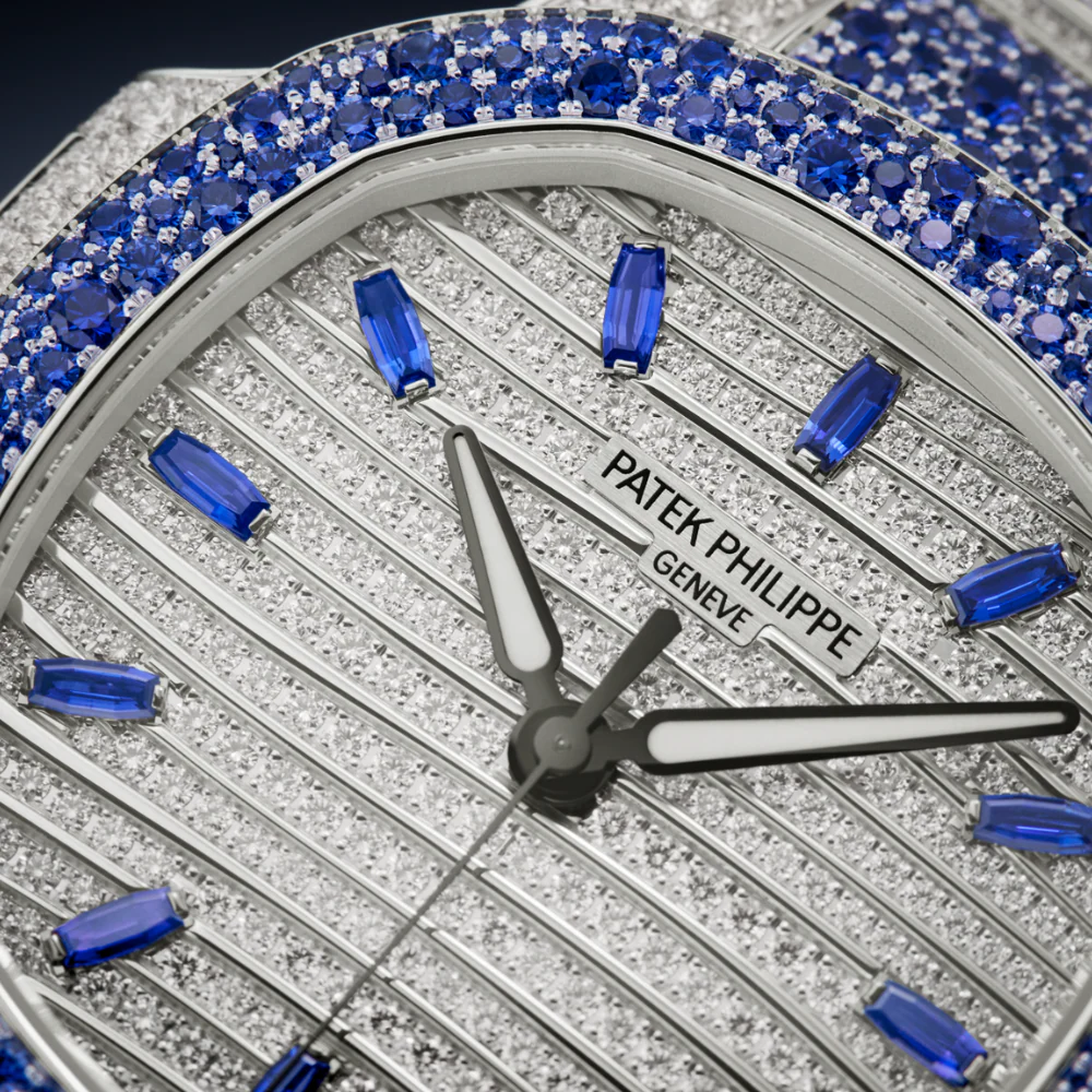 Patek Philippe Nautilus Ref. 7118/1451G-001 - Image 4