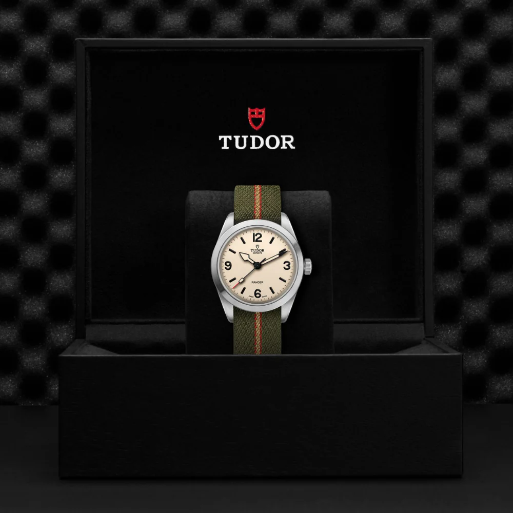 TUDOR Ranger Fabric Strap Beige 39mm Dial Watch - Image 4