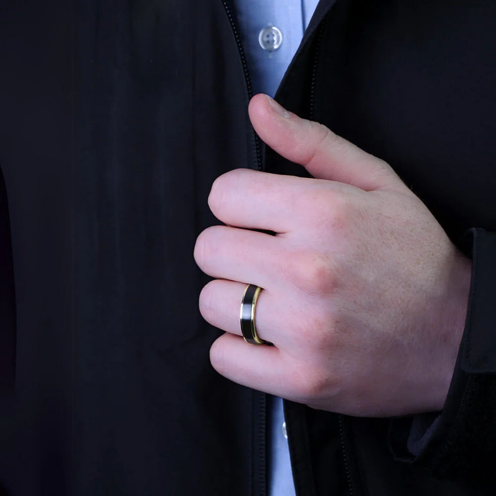 Zirconium Yellow Gold Lined 5.5mm Band - Image 2